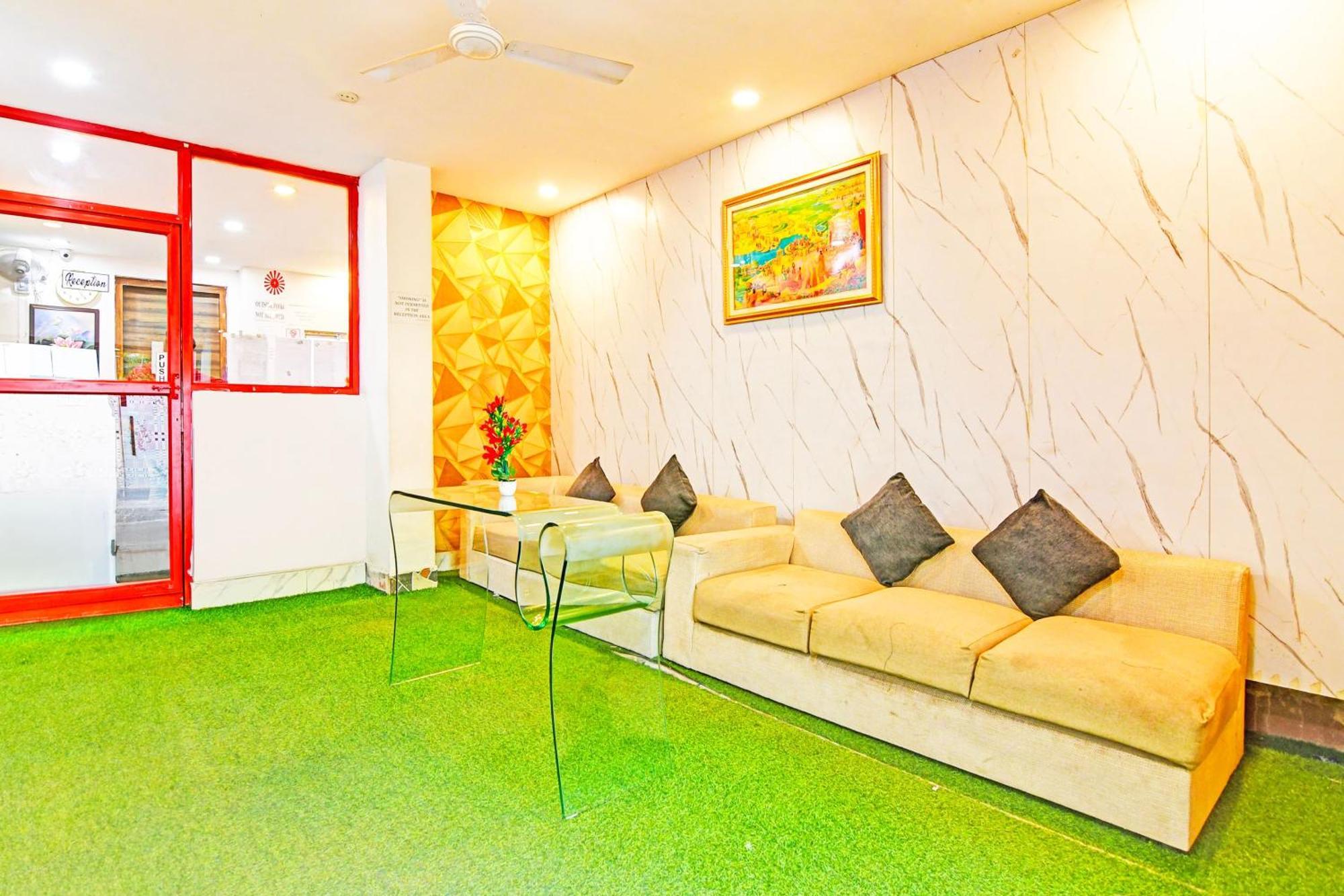 Super Hotel O Ruby Near Acropolis Mall コルカタ エクステリア 写真